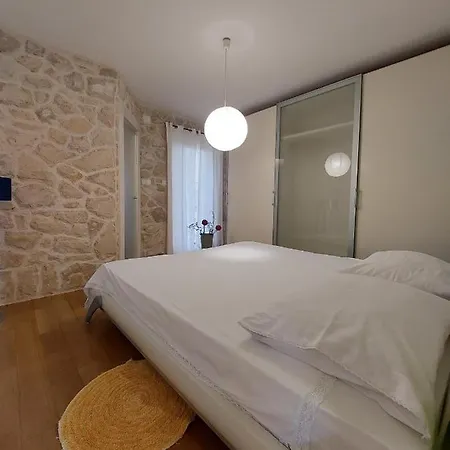 Marina, - Zadar Kruševo